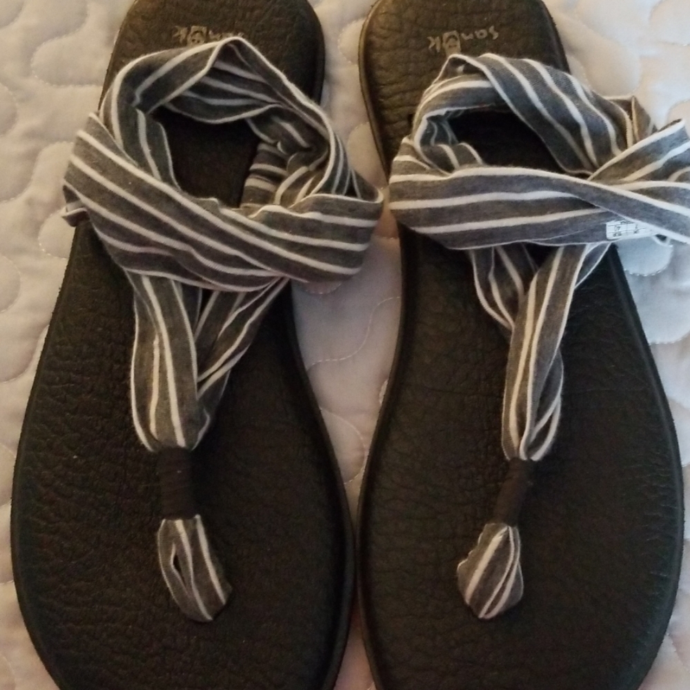 Sanuk Yoga Sling Flip Flops